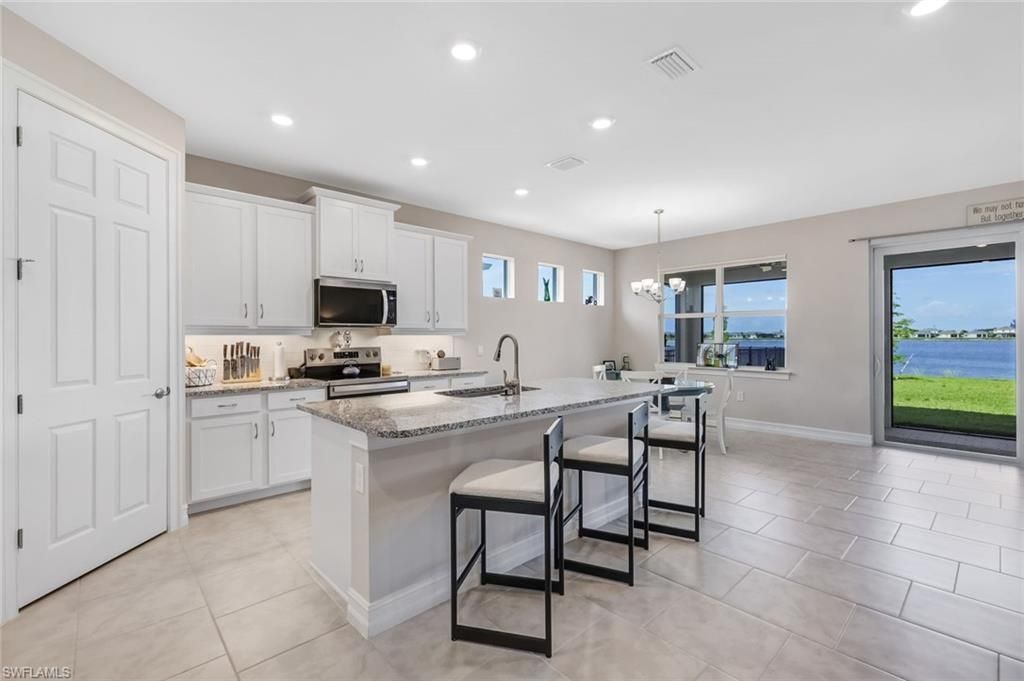 451 Spring Hill Lake Loop, Cape Coral, FL 33993 Photo