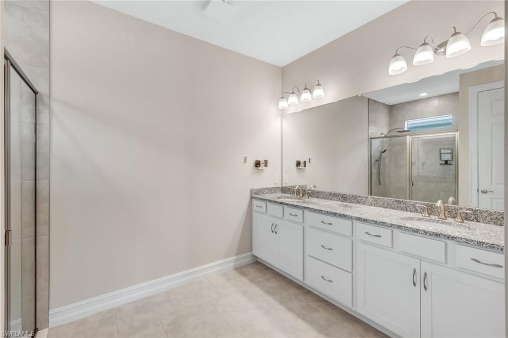 451 Spring Hill Lake Loop , Cape Coral, FL 33993 Photo
