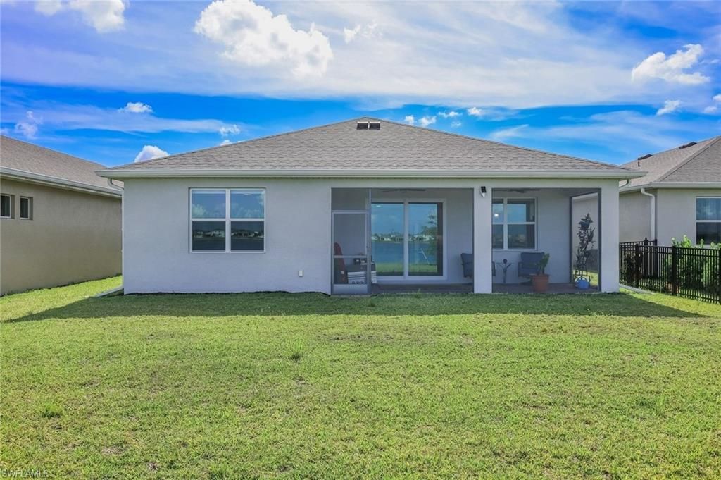 451 Spring Hill Lake Loop , Cape Coral, FL 33993 Photo