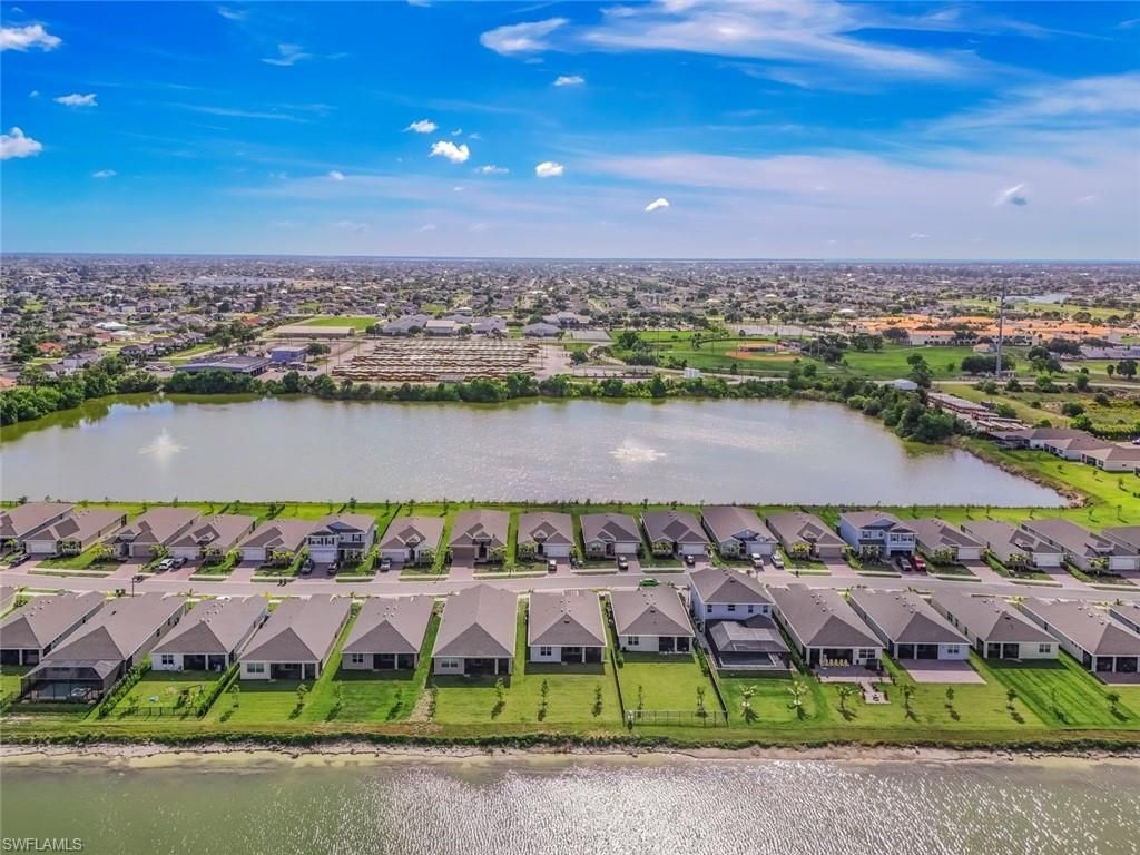 451 Spring Hill Lake Loop , Cape Coral, FL 33993 Photo