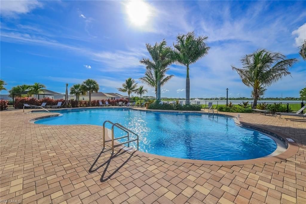 451 Spring Hill Lake Loop, Cape Coral, FL 33993 Photo