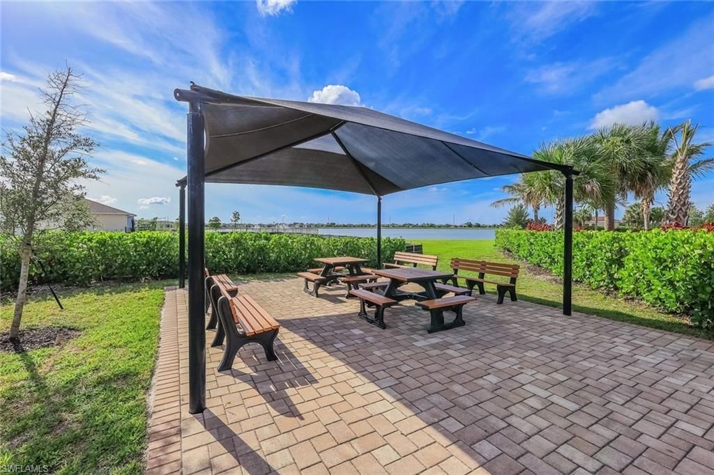 451 Spring Hill Lake Loop , Cape Coral, FL 33993 Photo