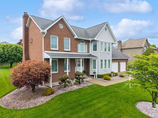 9470 Pembroke Circle, Irwin, PA 15642