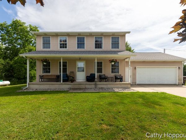 8152 Murphy Road, Lyons, MI 48851