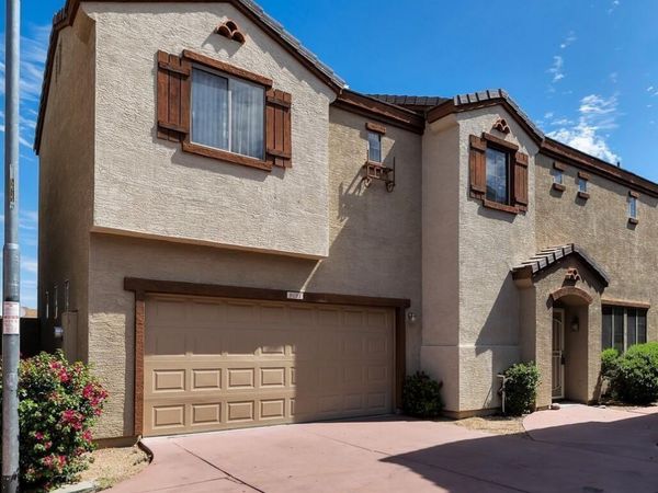 3038 W SANDS Drive, Phoenix, AZ 85027