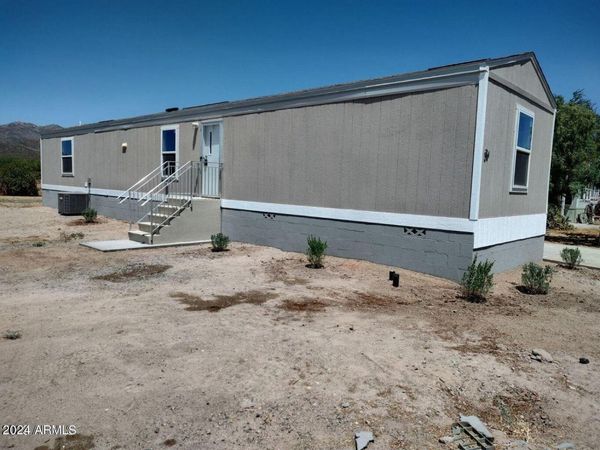 19500 E Gregory Street, Unit 34, Black Canyon City, AZ 85324