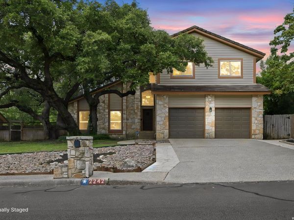 2242 Encino Loop, San Antonio, TX 78259