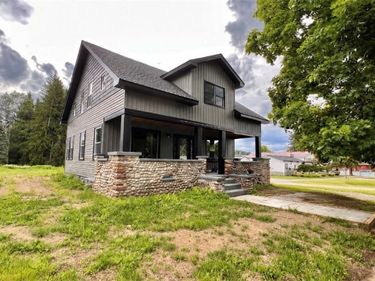 9717 Mckinstry Road, Machias, NY 14101