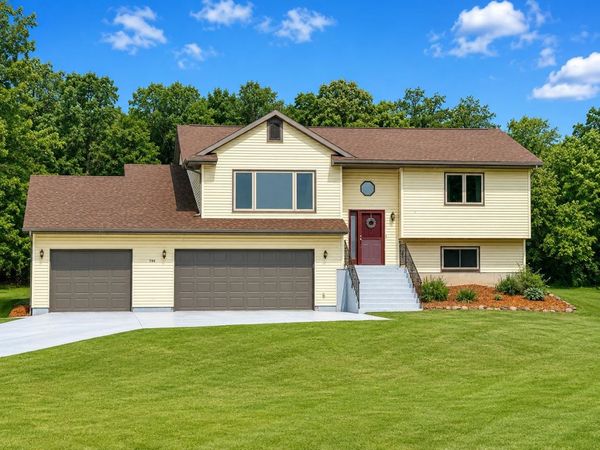 703 Meadowview Lane, Lodi, WI 53555