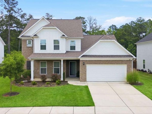 669 Fairway Drive, Acworth, GA 30101
