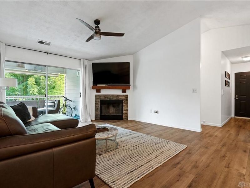 6615 Hedington Square, Unit 7, Centerville, OH 45459 Photo 7