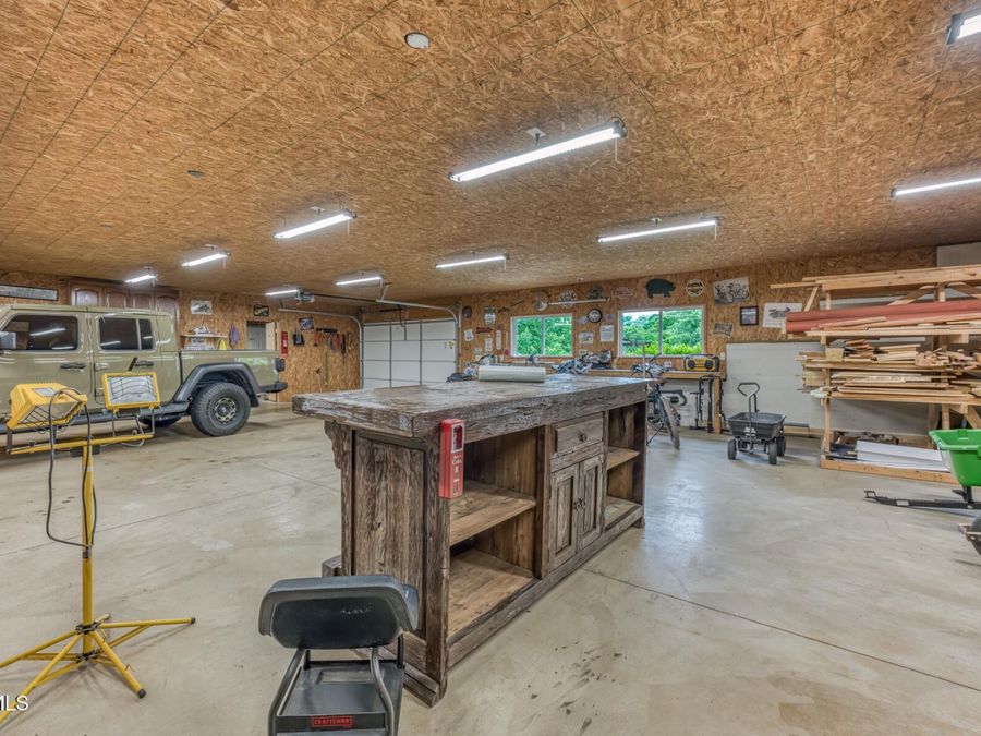 Property Image 109