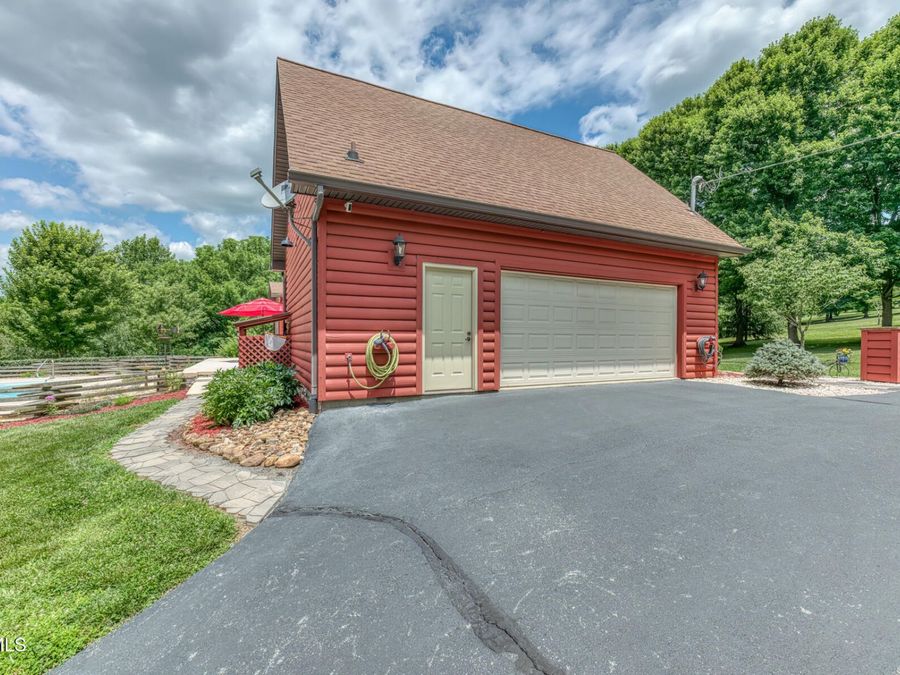 Property Image 86