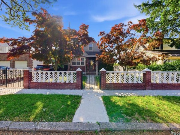 13170 221st Street, Laurelton, NY 11413