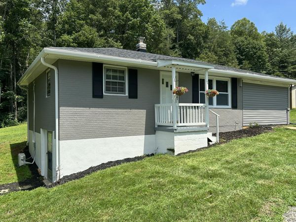 4043 Henry RD, Henry, VA 24102