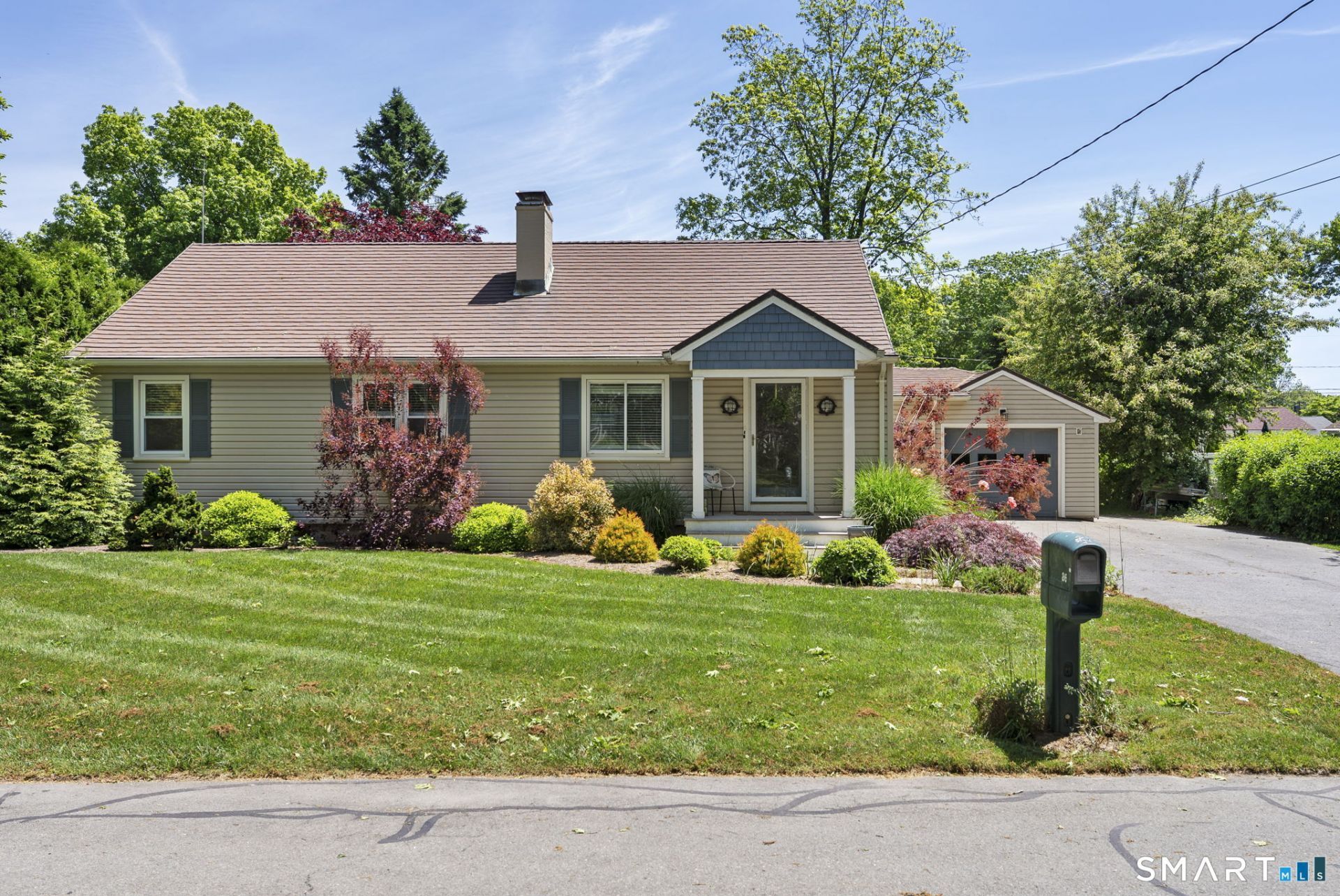 86 Fenwood, Old Saybrook, CT 06475 Main Photo