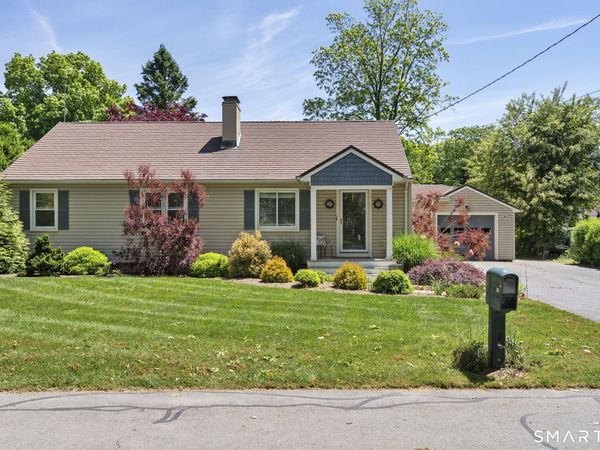 86 Fenwood, Old Saybrook, CT 06475
