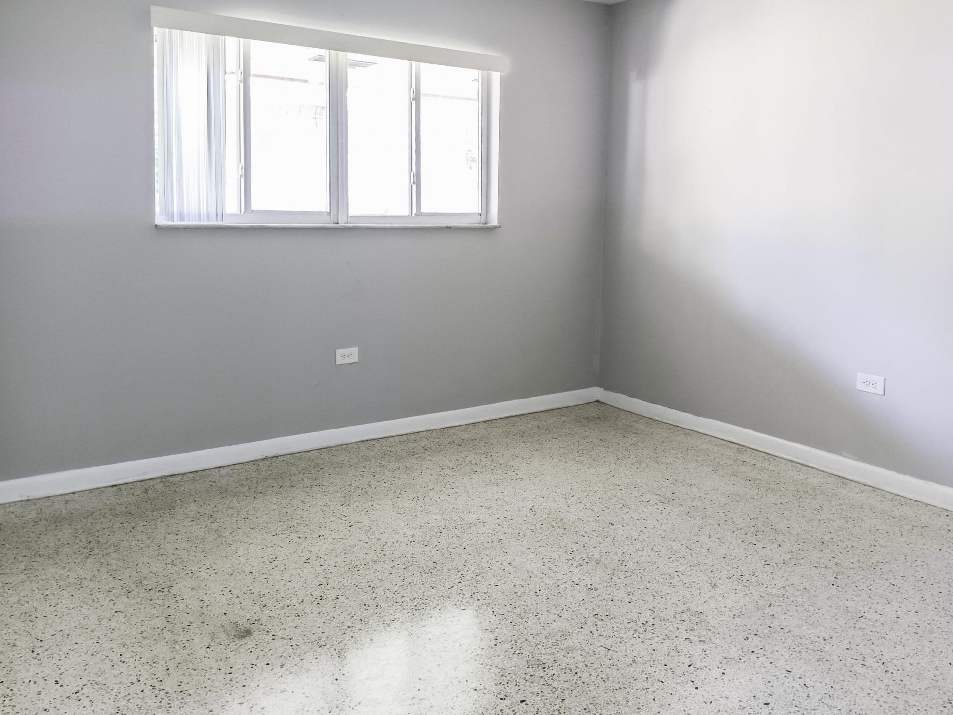 305 S Federal Highway, Unit 1, Lake Worth Beach, FL 33460 Photo