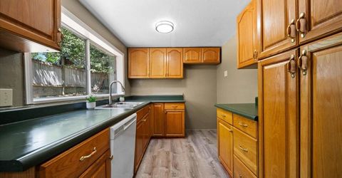 10492 Boulder St, Nevada City, CA 95959 Photo