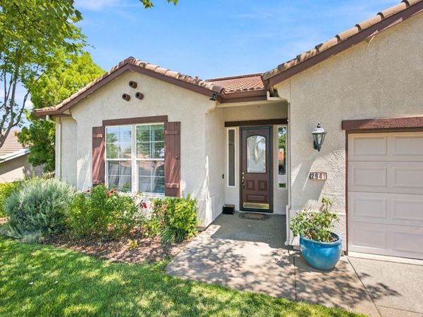 2941 Cricket Club Ct, Rocklin, CA 95765