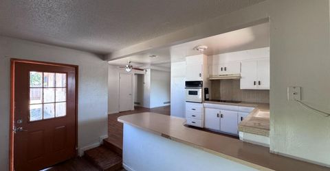 842 W Los Felis Ave, Stockton, CA 95210 Photo