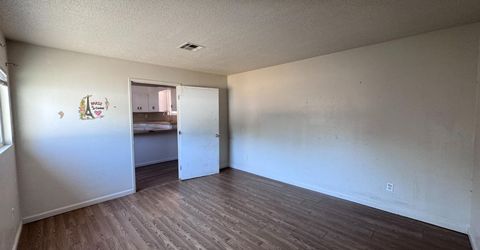 842 W Los Felis Ave, Stockton, CA 95210 Photo