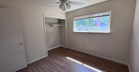 842 W Los Felis Ave, Stockton, CA 95210 Photo