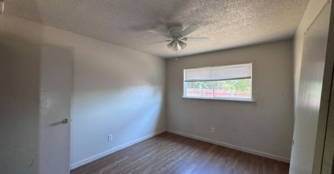 842 W Los Felis Ave, Stockton, CA 95210 Photo