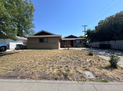 842 W Los Felis Ave, Stockton, CA 95210 Photo