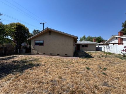 842 W Los Felis Ave, Stockton, CA 95210 Photo