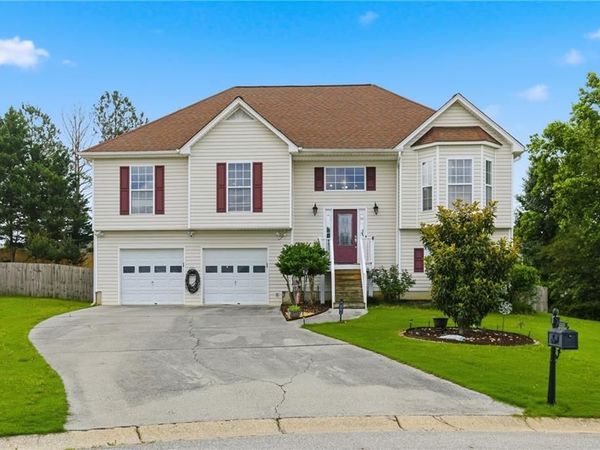 216 Stallion Run , Dallas, GA 30132