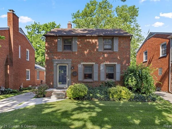 2205 N Rosevere Avenue , Dearborn, MI 48128