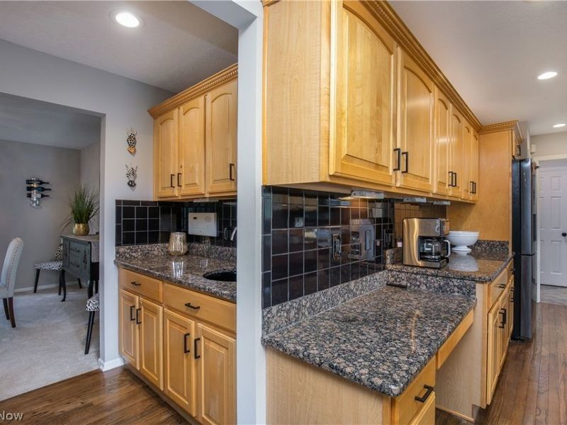 506 Brentwood Boulevard, Akron, OH 44321 Photo 21