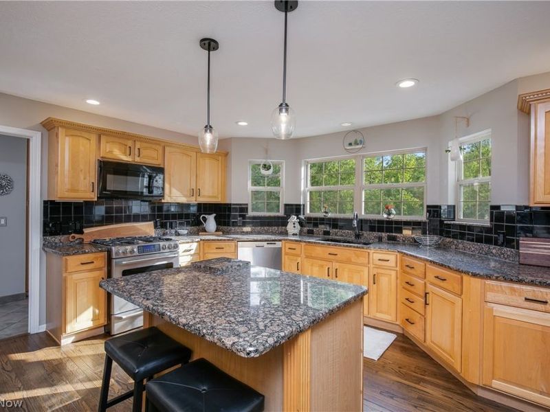 506 Brentwood Boulevard, Akron, OH 44321 Photo 26