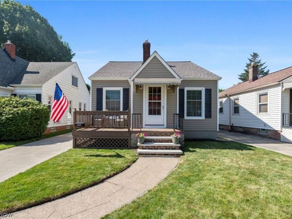 14325 Birchwood Avenue , Cleveland, OH 44111