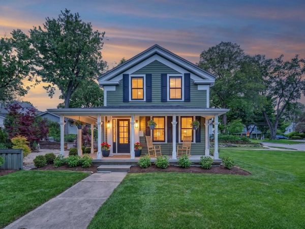 416 S 5th Avenue , St. Charles, IL 60174