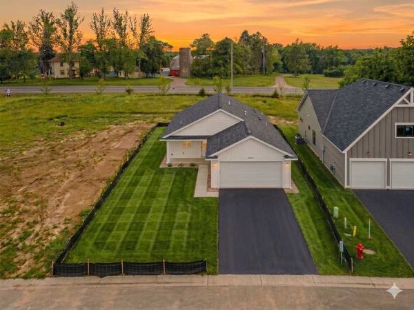 31706 Madison Road , Lindstrom, MN 55045