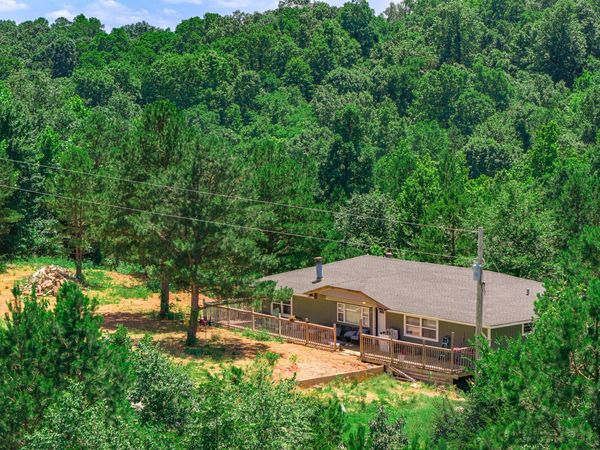 303 Pleasant View Lane , Pineville, MO 64856