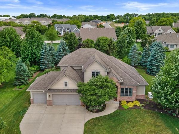 1822 Coach House COURT, Racine, WI 53406
