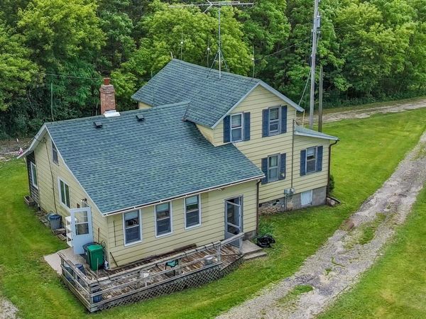 6304 Sheridan Springs ROAD, Burlington, WI 53105