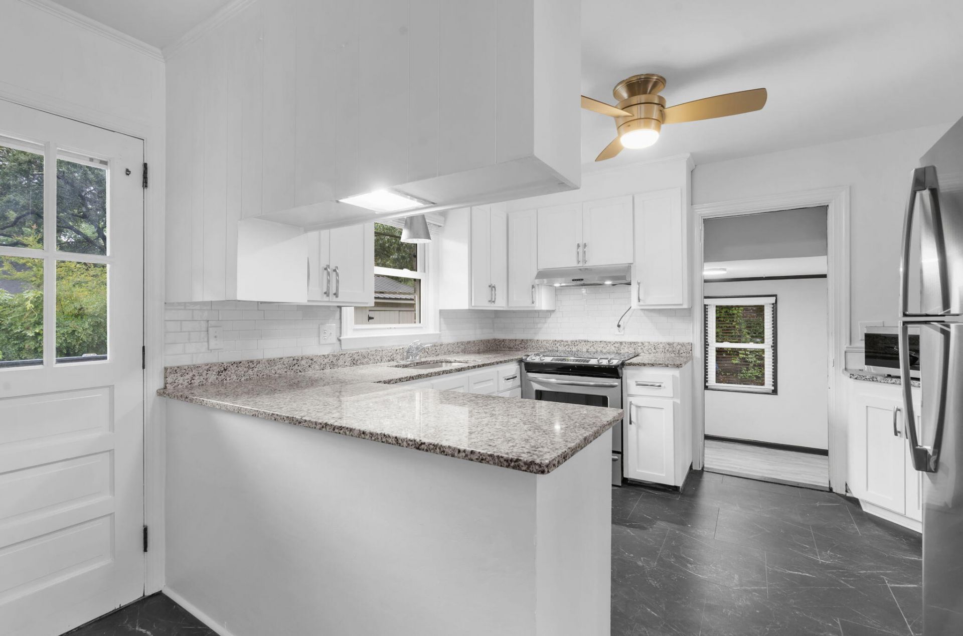 1810 Wedgefield Road Photo 13