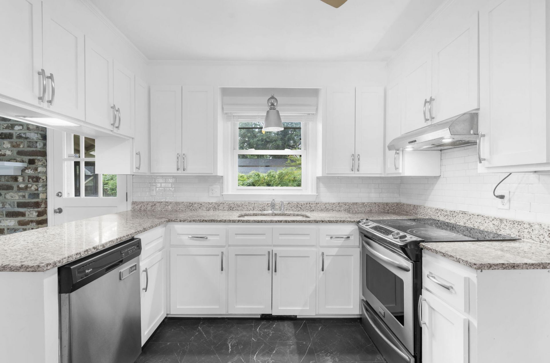 1810 Wedgefield Road Photo 16