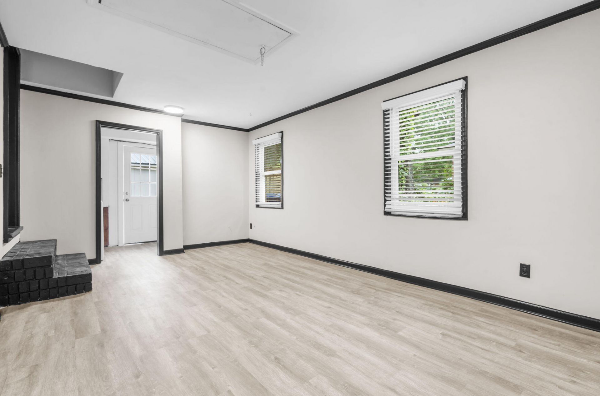 1810 Wedgefield Road Photo 20