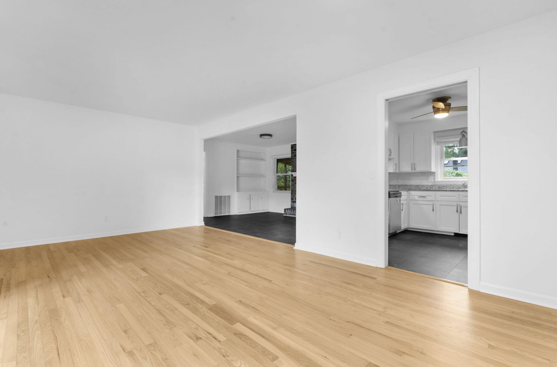1810 Wedgefield Road Photo 8