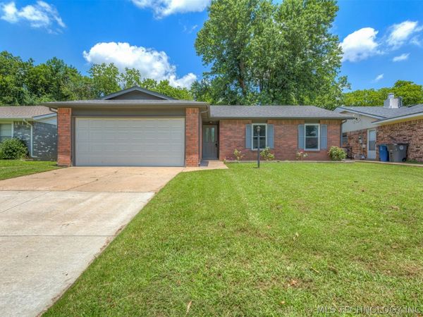 18121 E 2nd Street , Tulsa, OK 74108