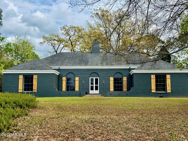 1705 Pleasant Ridge Circle, Columbus, MS 39701