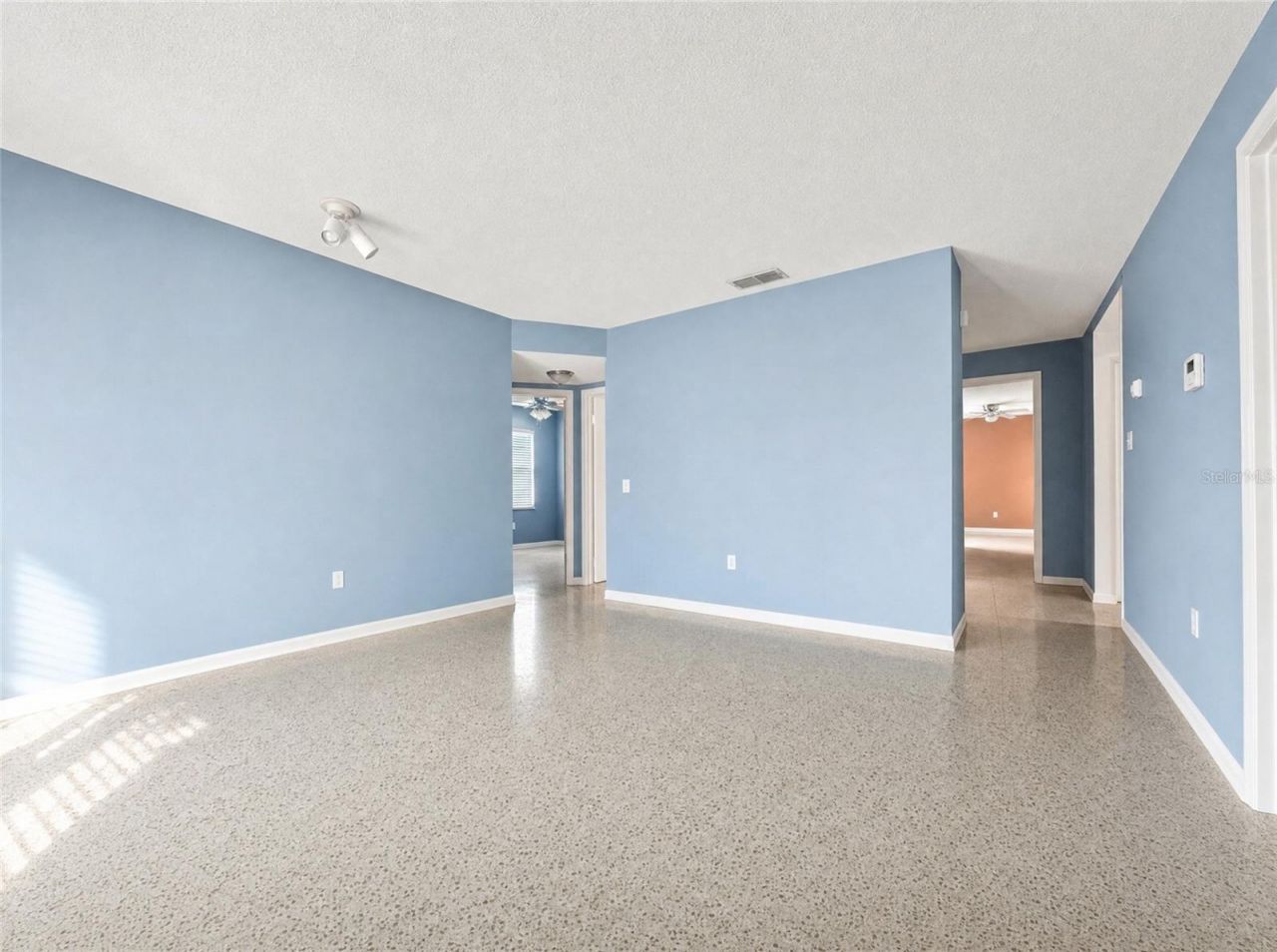 611 Ridgefield Avenue, Ocoee, FL 34761 Photo