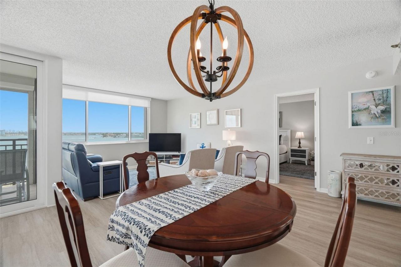 6372 Palma Del Mar Boulevard S, Unit 606, Saint Petersburg, FL 33715 Photo