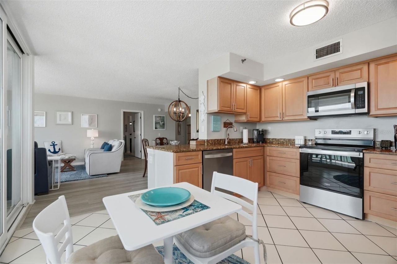 6372 Palma Del Mar Boulevard S, Unit 606, Saint Petersburg, FL 33715 Photo