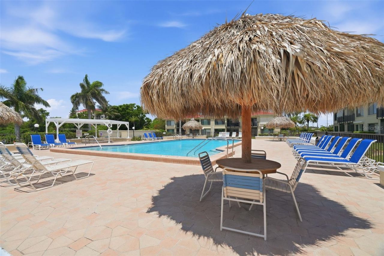 6372 Palma Del Mar Boulevard S, Unit 606, Saint Petersburg, FL 33715 Photo